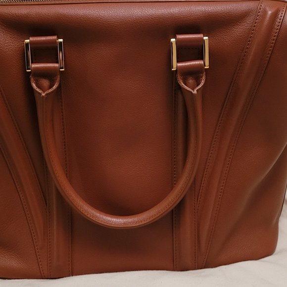 Handbag - Picture 1 of 4